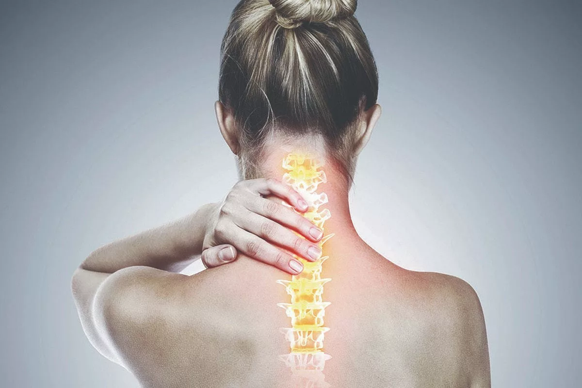 Zervikale Spondylose: Ursachen, Symptome und Behandlung - Ortek